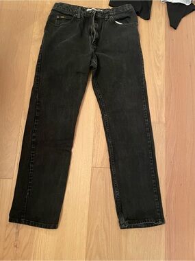 Lee Men's Black Straight Jeans